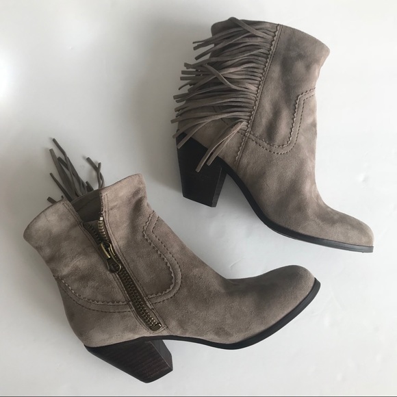 Sam Edelman Shoes - NWOT Sam Edelman Louie Fringe Ankle Boot